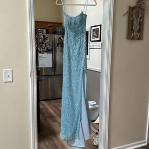 Portia and Scarlet prom dress! Size 0, blue with lots of gem details